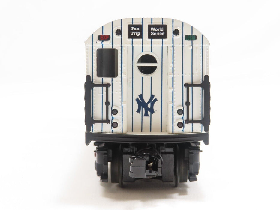 MTH 30-4122-1a MLB-New York Yankees R-17 2-Car Subway - Non Powered & Powered LN