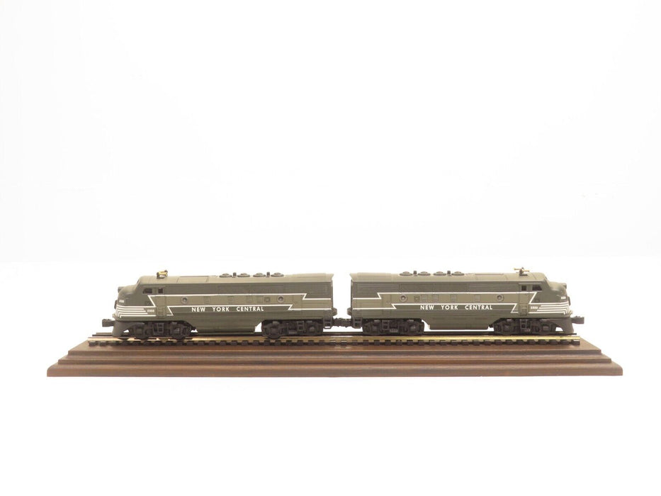 Hallmark Lionel 2333 New York Central F3A-A Diesel Locomotive LN 6617