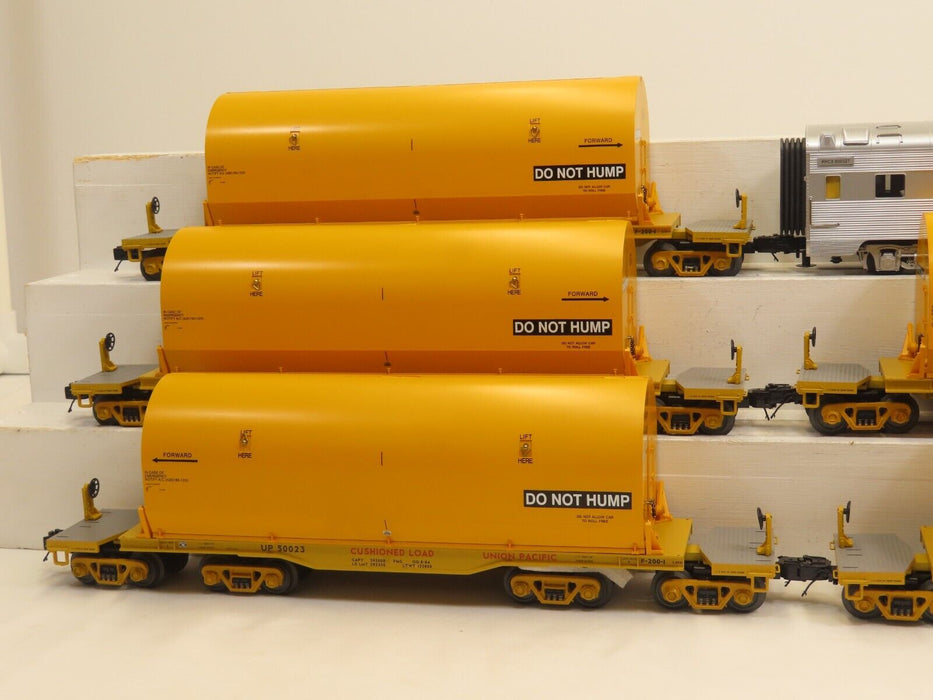 MTH 20-90166 Union Pacific 6-Car Solid Rocket Transport Set LN