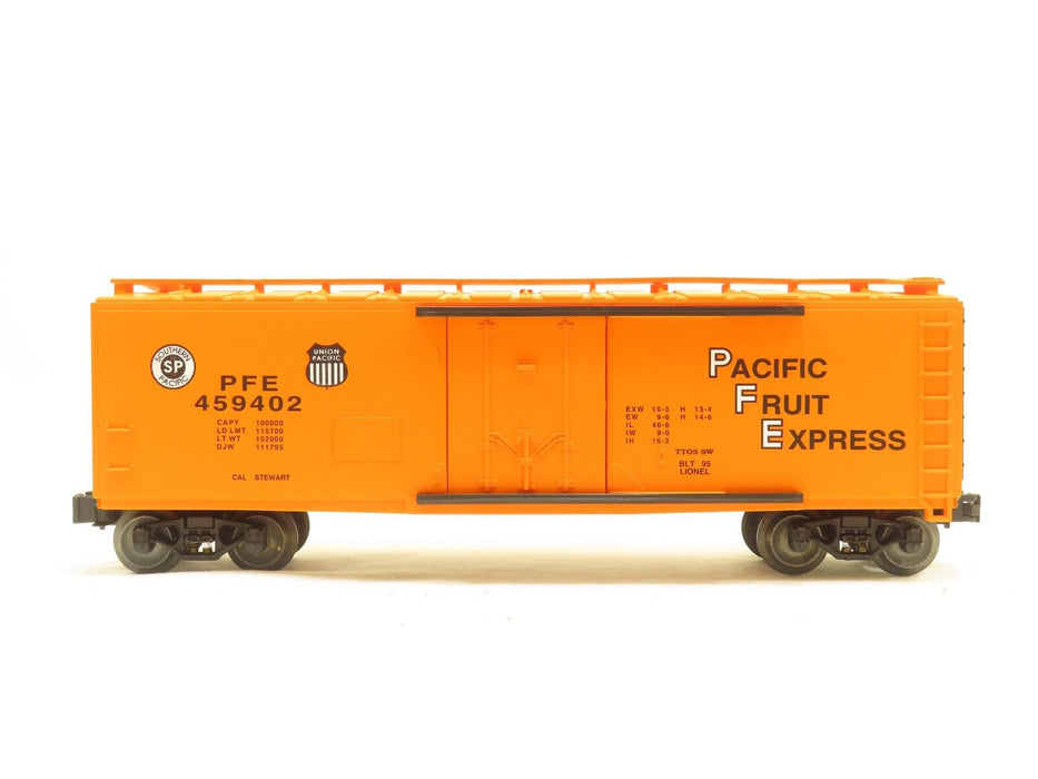 Lionel 6-52073 TTOS SW Cal-Stewart Std O PFE Reefer 1995 LN