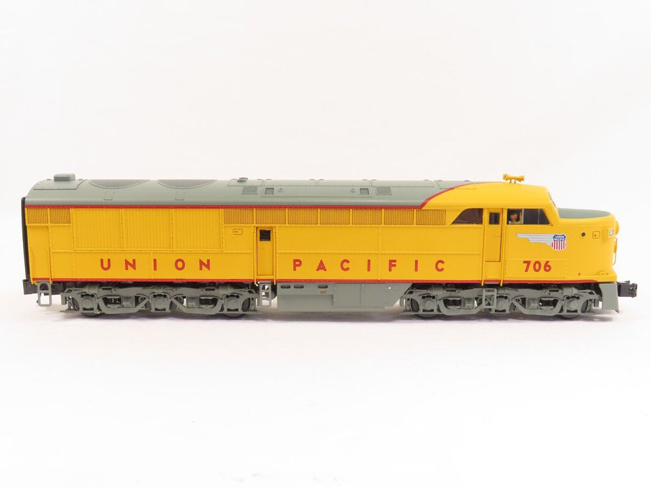 Atlas 1230-2 FM Erie-Built Union Pacific Locomotive Cab 706 Powered A LN