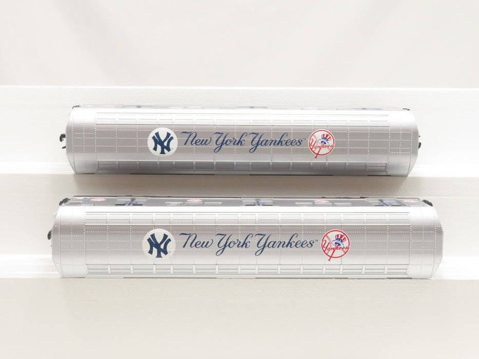 MTH 30-4122-1a MLB-New York Yankees R-17 2-Car Subway - Non Powered & Powered LN