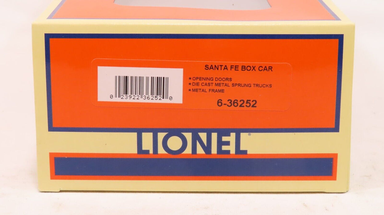 Lionel 6-36252 Santa Fe Box Car NIB