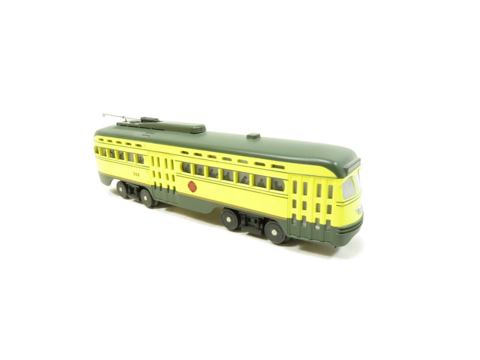 MTH 30-2530 Twin Cities PCC Electric Street Car With Loco-Sounds LN