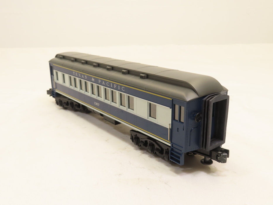 MTH 30-6222 Texas & Pacific Madison Passenger Car LN