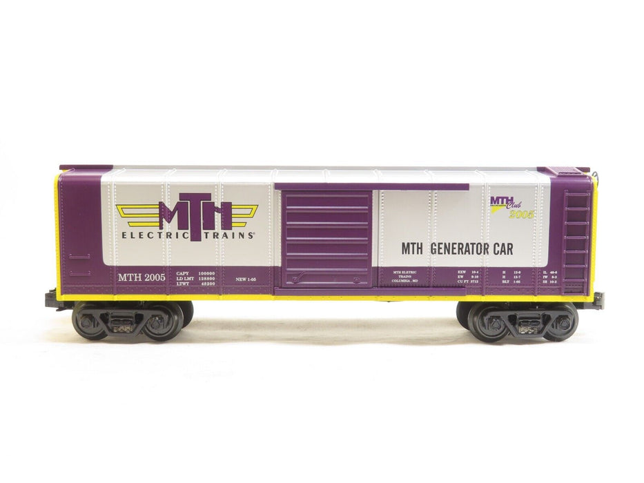 MTH 30-74223 MTHRRC - 2005 Rounded Roof Box Car w/Generator LN