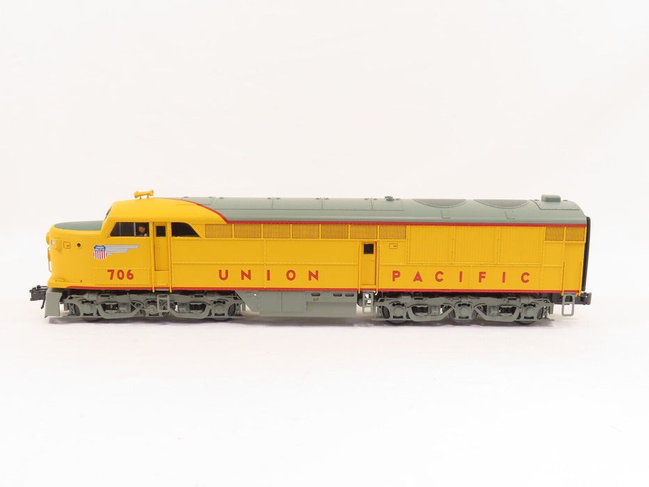 Atlas 1230-2 FM Erie-Built Union Pacific Locomotive Cab 706 Powered A LN