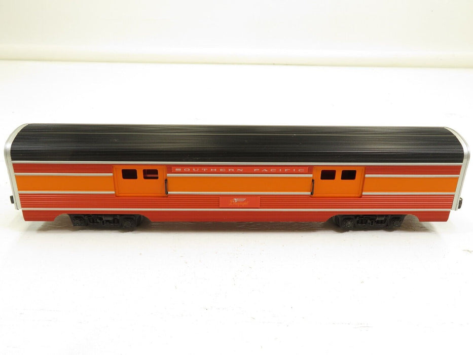 Lionel 6-9589 Southern Pacific Daylight Baggage Car LN