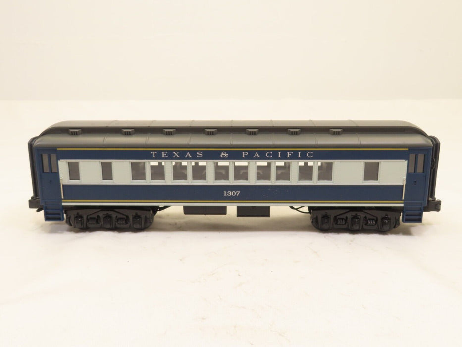 MTH 30-6222 Texas & Pacific Madison Passenger Car LN