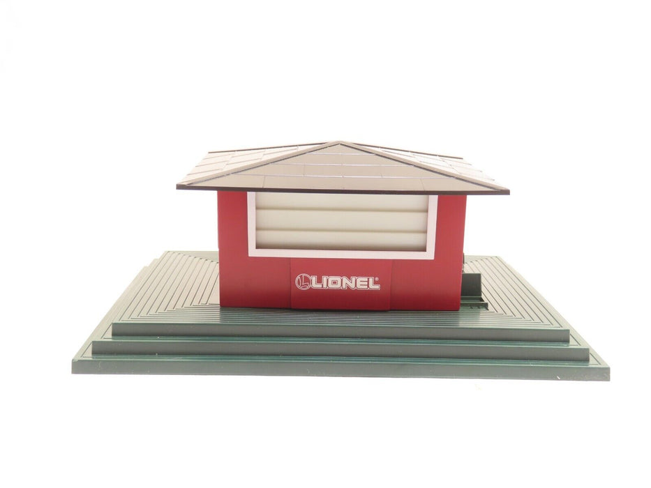 Lionel 6-12737 Operating Whistling Freight Shed NIB