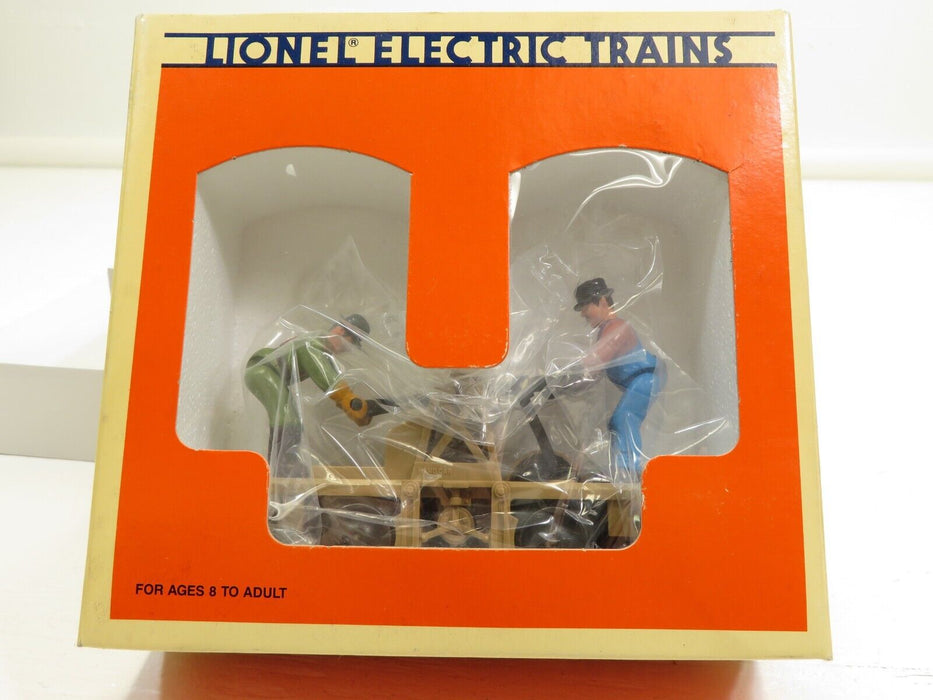 Lionel 6-18429 Operating Hand Car w/Railroad Workers LN