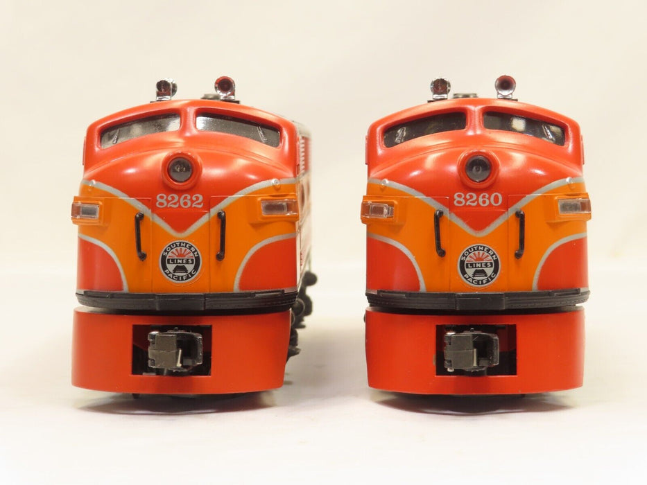 Lionel 6-8260 & 6-8262 Southern Pacific Daylight F-3AA Diesel & Dummy LN