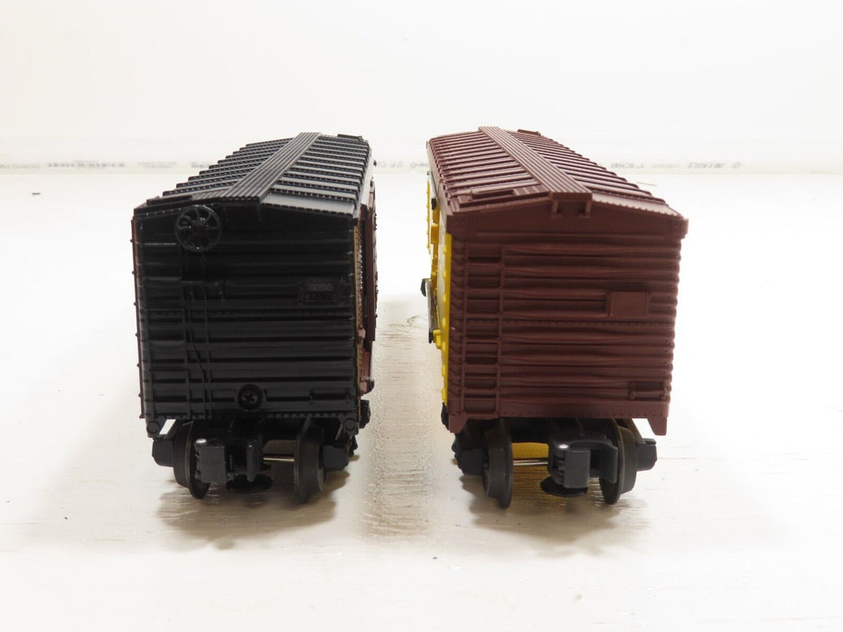 Lionel Lot of 2 Erie Double Door Boxcar & Erie Reefer (6-19255/6-19535) LN 7676