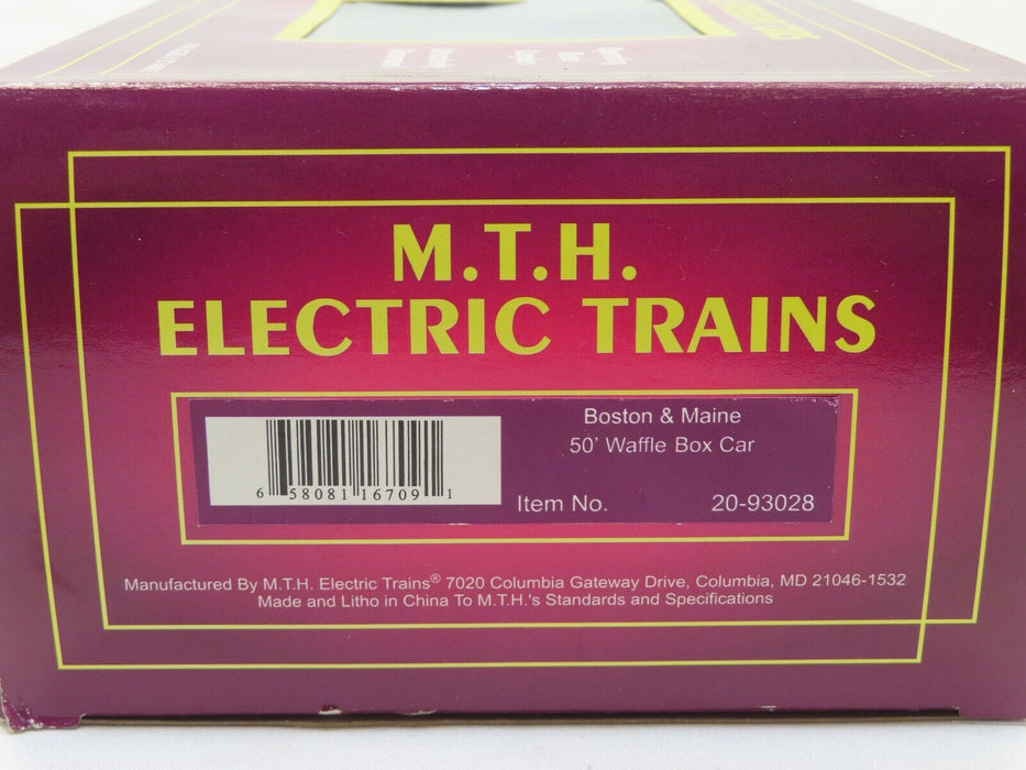 MTH 20-93028 Boston & Maine 50' Waffle Box Car LN