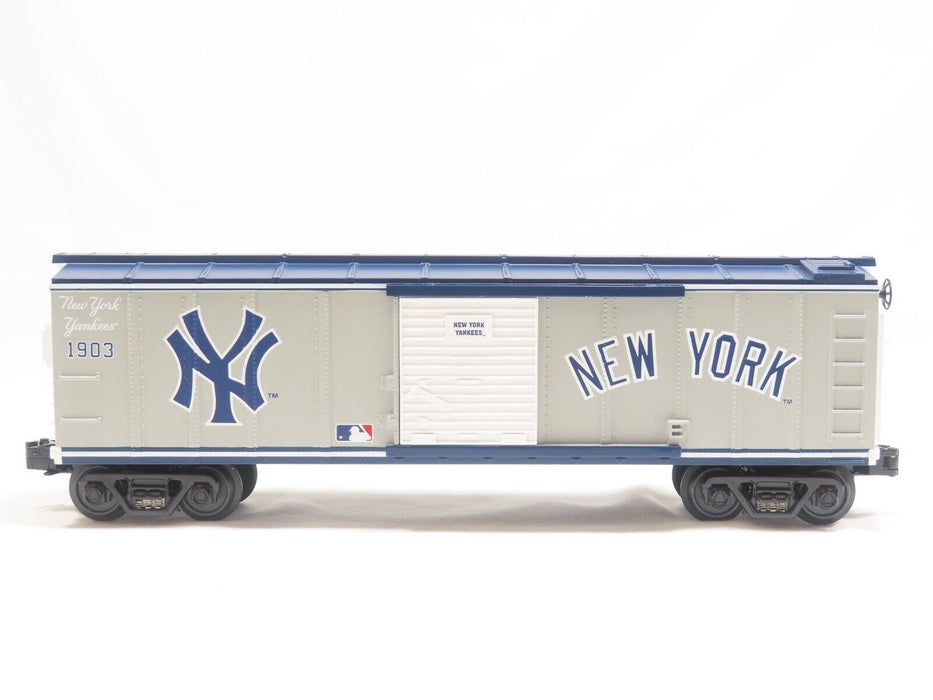 MTH 30-74179 New York Yankees Box Car LN