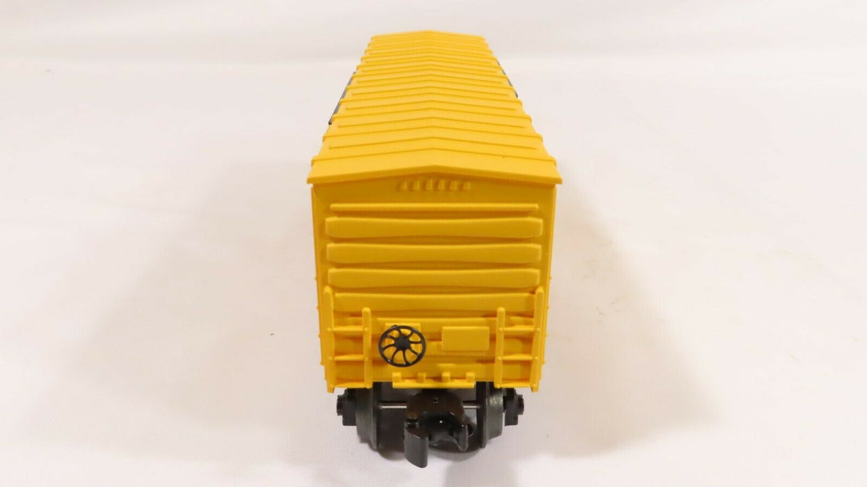 Lionel 6-15003 Green Bay & Western Waffle Sided Boxcar LN