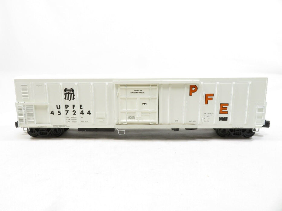 Lionel 6-27458 PFE Mechanical Refrigerator Car NIB